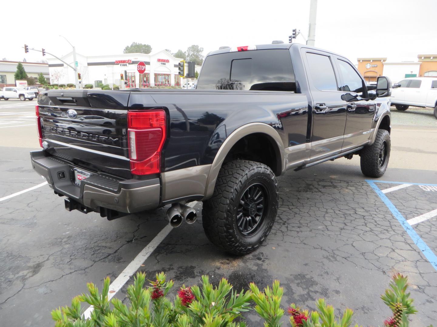 2021 BLUE /BROWN Ford F-250 SD King Ranch Pickup 4D 6 3/4 ft (1FT8W2BT5ME) with an V8, Turbo Diesel, 6.7 Liter engine, Automatic, 10-Spd transmission, located at 2630 Grass Valley Highway, Auburn, CA, 95603, (530) 508-5100, 38.937893, -121.095482 - Beautiful King Ranch sitting on a Carli Pintop suspension system, 37" Nitto Recon Grappler tires, XD wheels, Retrax bedcover, window tint, and a Factory Warn Winch. - Photo#4